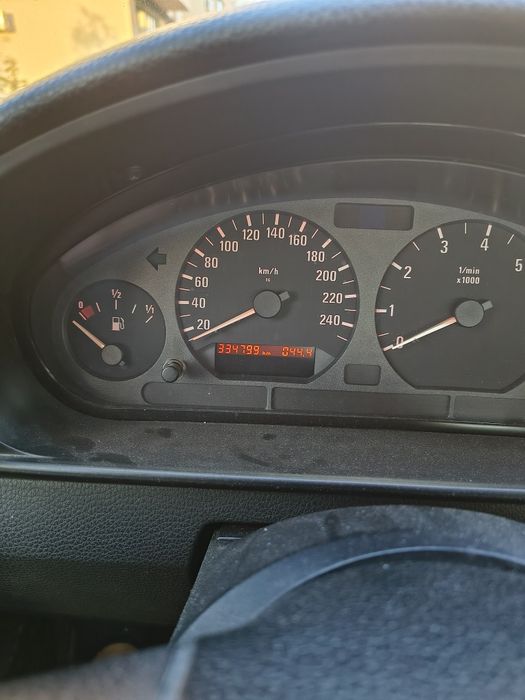 Vând E36 318ti M42 din 1995, M Packet de fabrică.