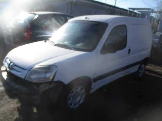 Piese PEUGEOT PARTENER CITROEN BERLINGO 2005 motor 1,9 diesel simplu