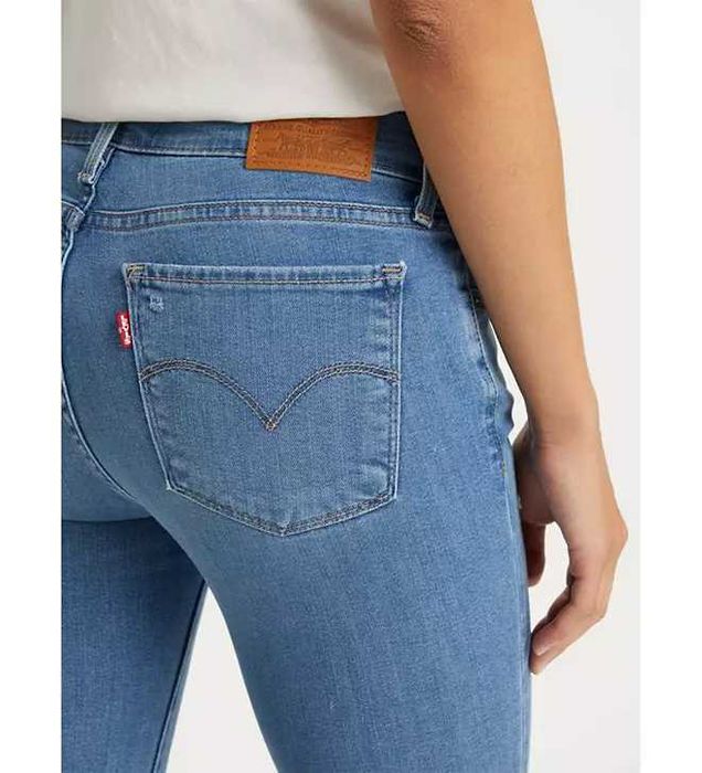 Original Levi's 711 Сини дънки, като нови,  UK nomer 12