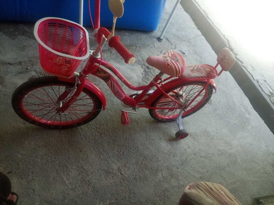 Velosiped qiz bolalar uchun