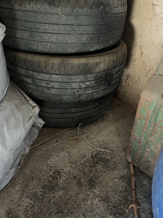 Летние шины в отличном состояний