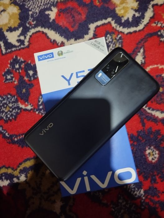 Продаю телефон виво в идеальном