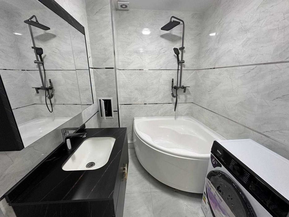 5 комнатная квартира на 3 этаже 108кв/м, в Самарканде