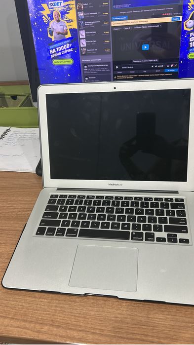 Ноутбук Macbook air 13