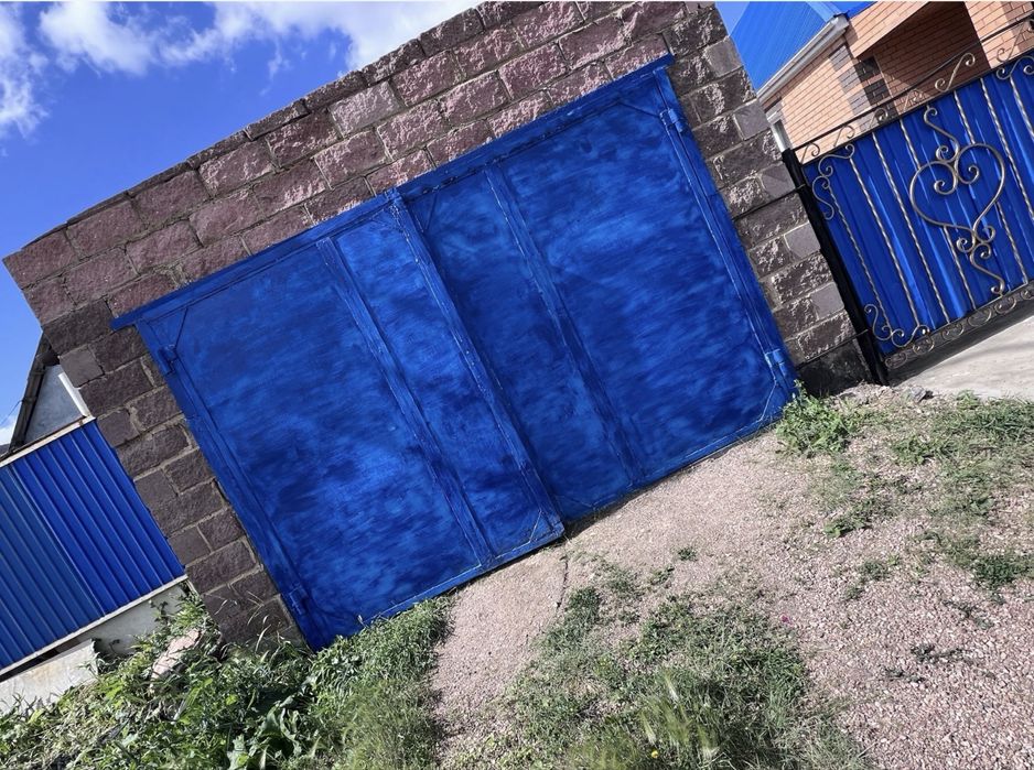 Продам гаражные ворота