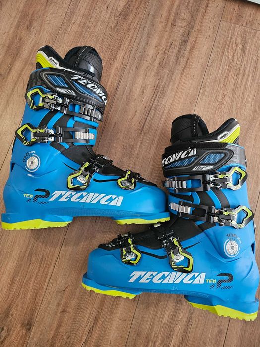 Ски Volkl и ски обувки Tecnica