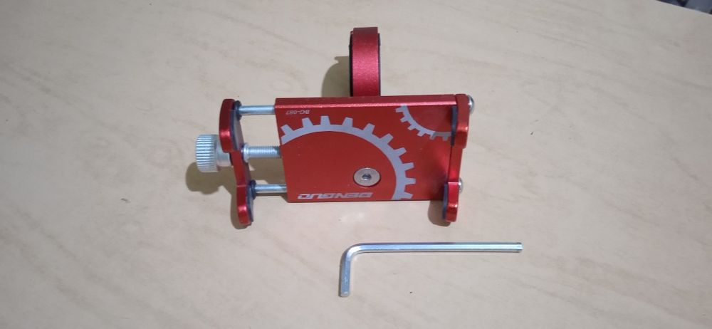 Велосипедный держатель телефона