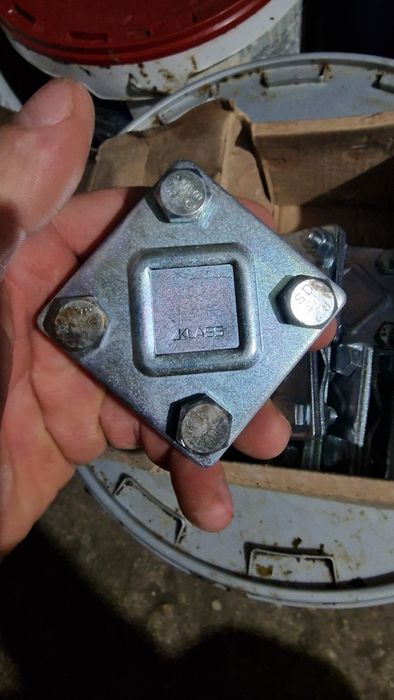 Piese imbinare cruce pt banda Zn 30mm