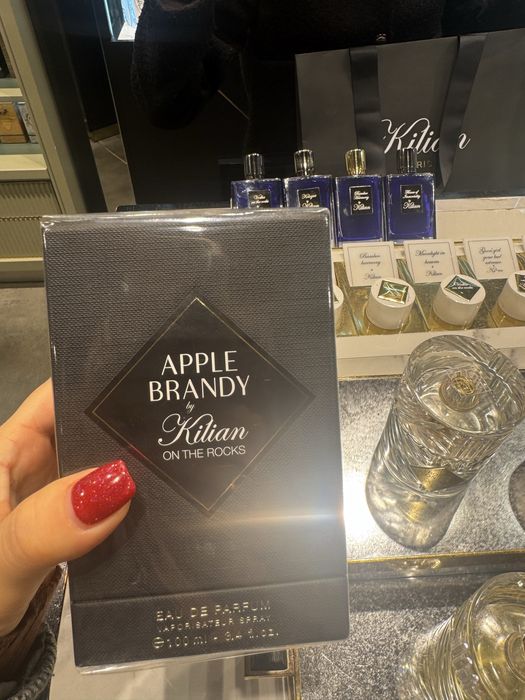 Продам парфюм Kilian