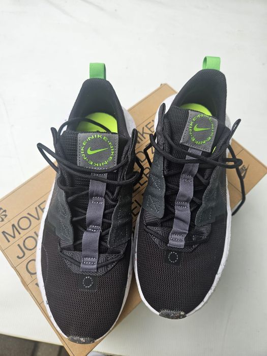 Vând adidași nike Crater Impact