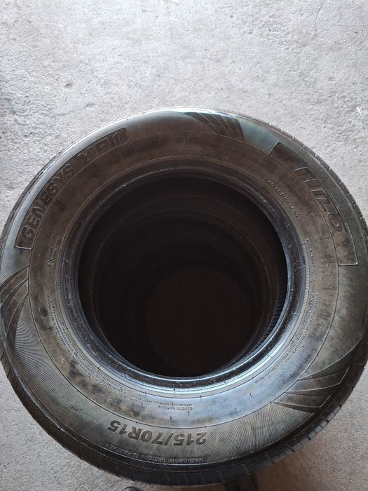 Продам шины 215×70×15