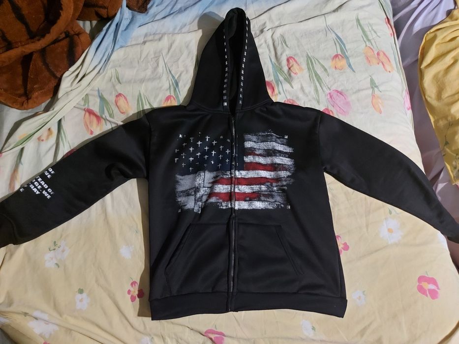 Продам зипку/кофту y2k