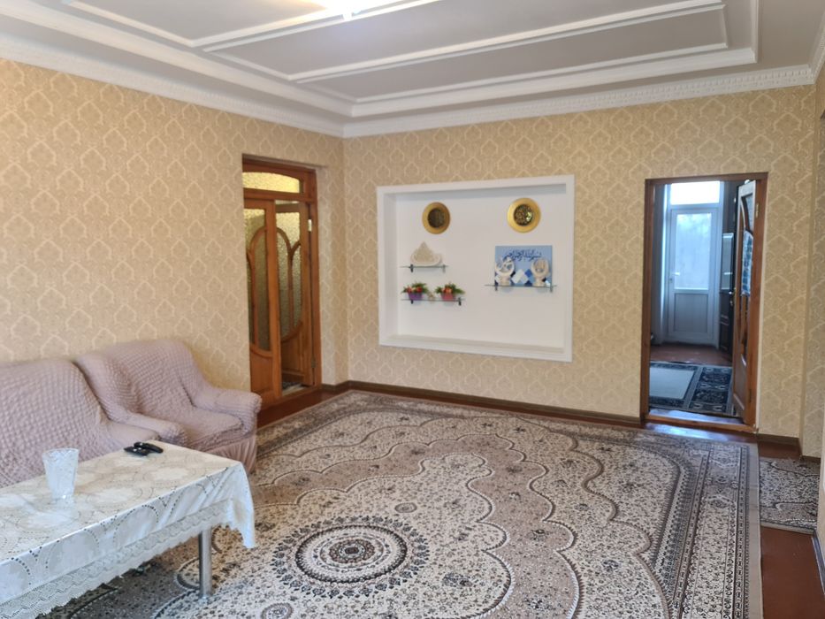 Продаю Дом в Олмазорском районе в элитный махалле Мевазор 3.3 соток