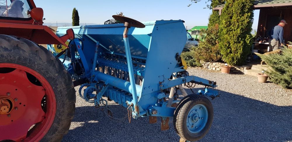 Vând semănătoare sup 29