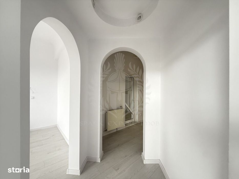 Apartament 2 camere / Spatiu comercial, zona Ultacentrala, Ploiesti