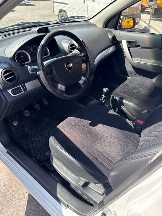 Nexia 3 2 mexanika 2022 yil 35.000 km