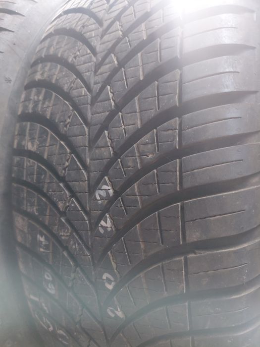215/60/17" Goodyear 2бр.гуми.дот 2023