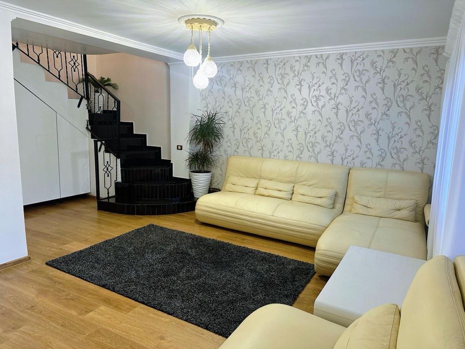 Casă P+1 de vânzare – Barieră Vâlci, Craiova