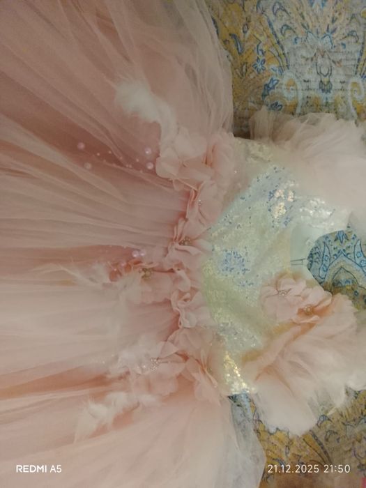 Продам бальное платье