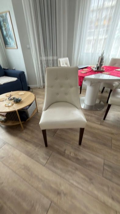 Столове за трапезария