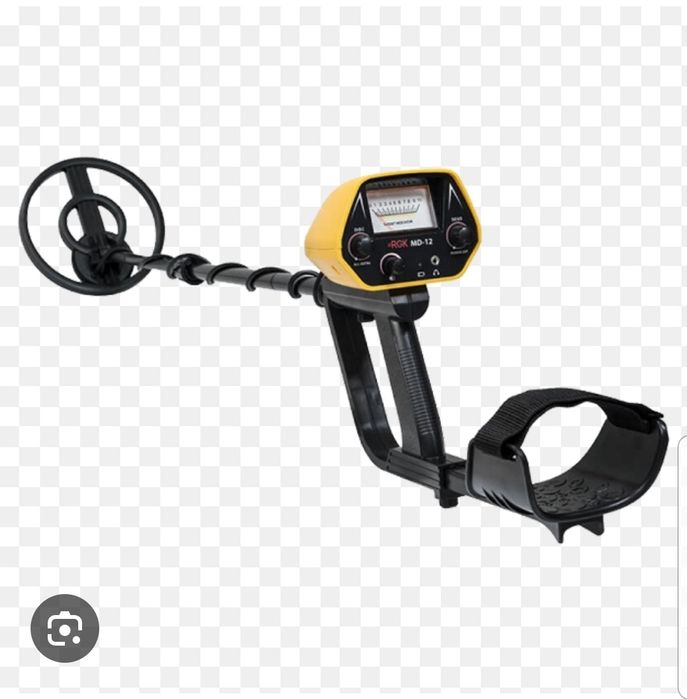 Продаю метало искатель срочно !