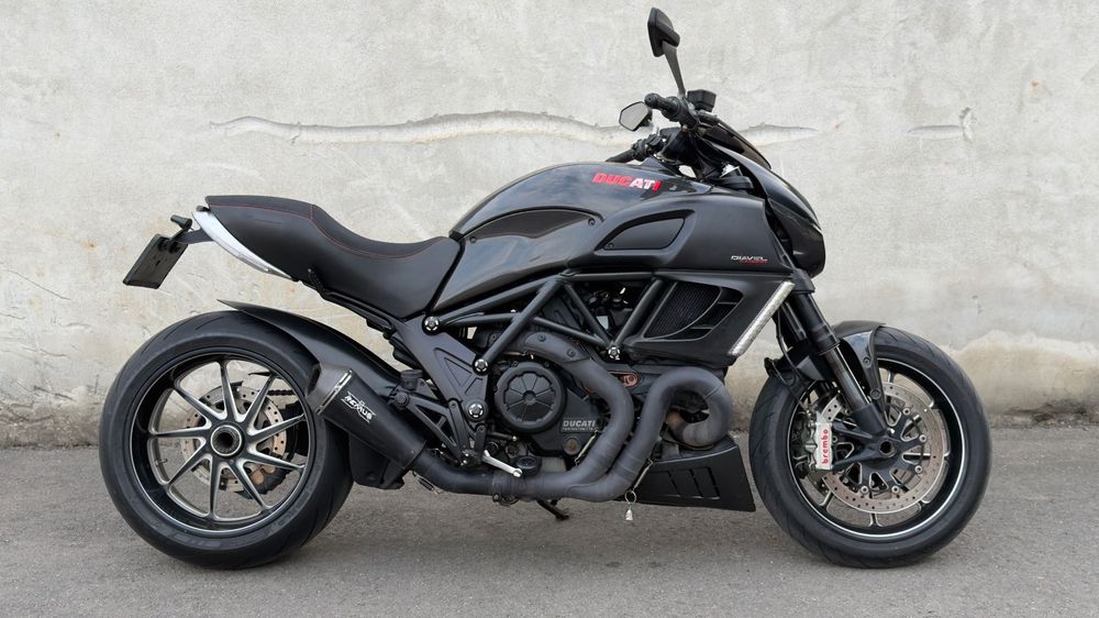 Ducati Diavel Ducati Diavel Carbon