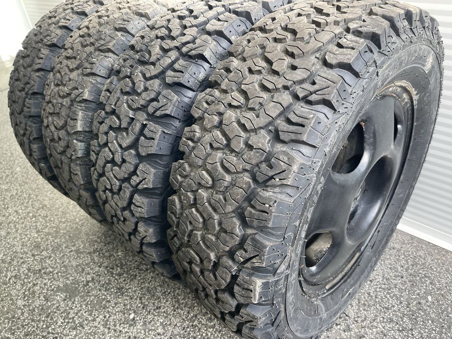 Гуми за кал с джанти от Хонда ЦРВ