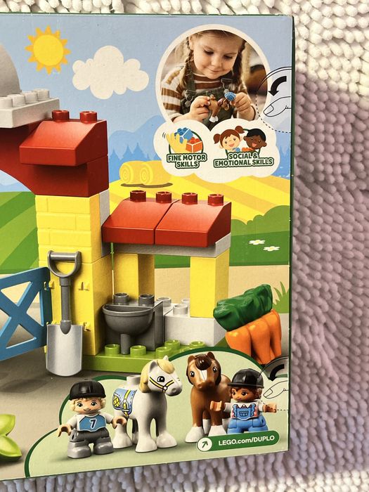 Set Lego Duplo 10951 - fermă caluți