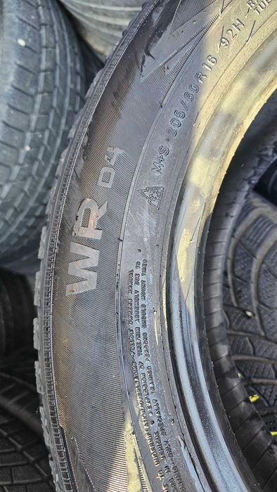 anvelope 205/60/16 SEMPERIT si NOKIAN iarna
