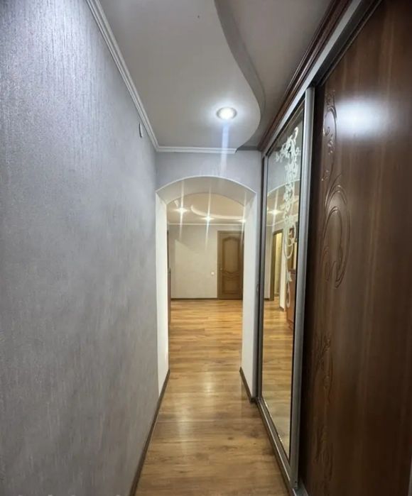 3 комн.кв н/п Центр.рынок