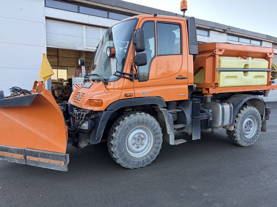 Unimog U300 echipat deszapezire