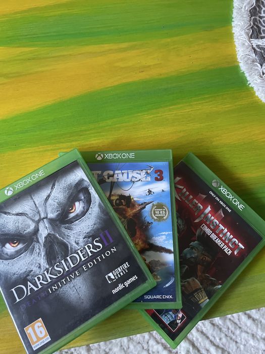 Jocuri xbox one 3 bucati .. 50 le buc