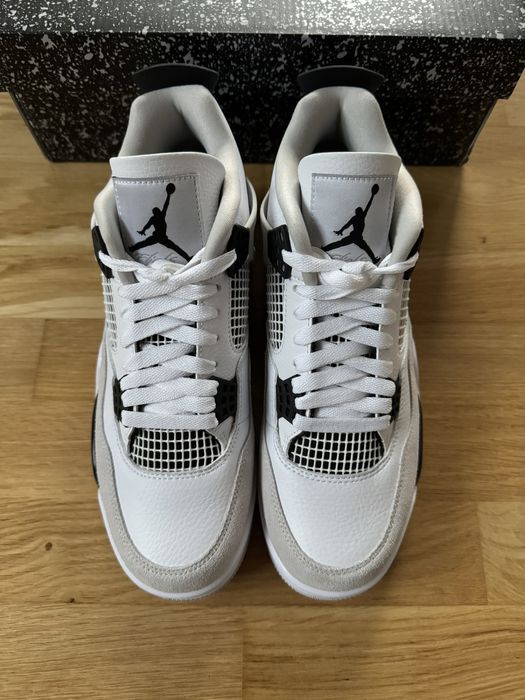 Air Jordan 4 Military Black 43
