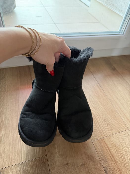 Cizme ugg originale marimea 38