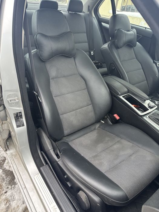 Mercedes C-class W204