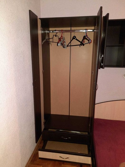 Vand mobila dormitor