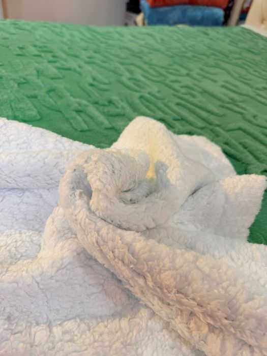 Barcha kutgan barashkalar, 16 xil rassvetkada

2 kishilik razmer 200x2