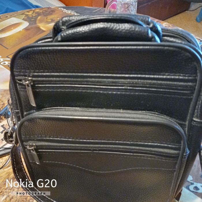 Мъжка кожена чанта