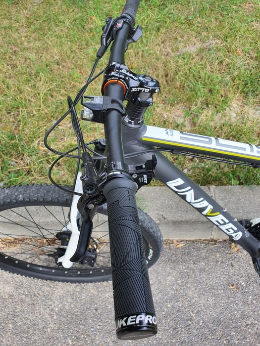 Bicicleta  Univega Alpina Sl-1 full suspension,roti pe 26".