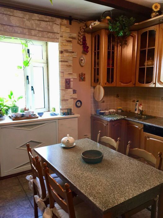 Продаётся, Миробадский район, 5 комнат, с ремонтом