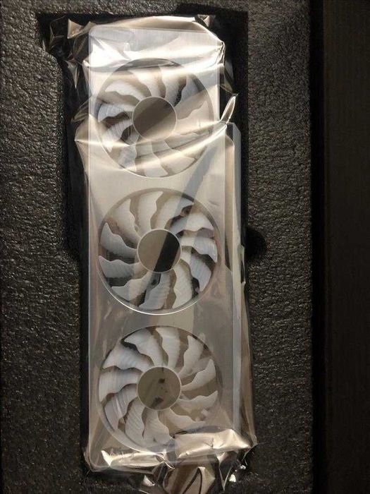 Nvidia RTX 3090/Бартер за по-мощна