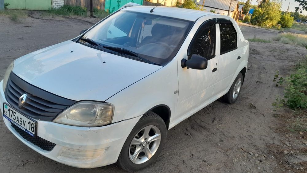 Продам автомобиль Рено Логан