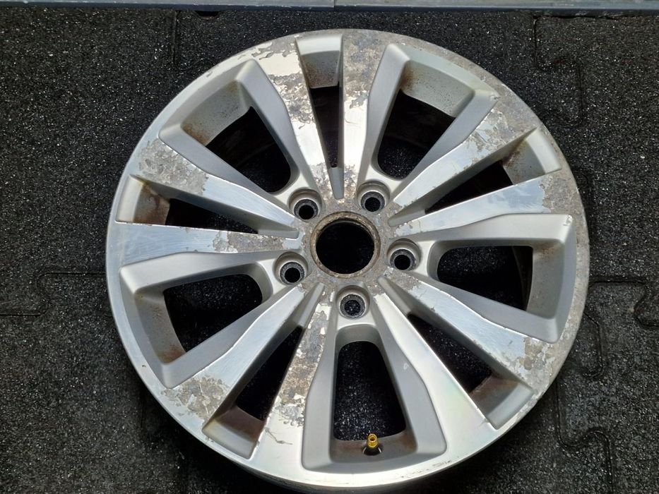 Janta Aliaj R16 Volkswagen Golf Vii 5G1 2013 2.0 Tdi Bluemotion 110Kw|150Hp 2013