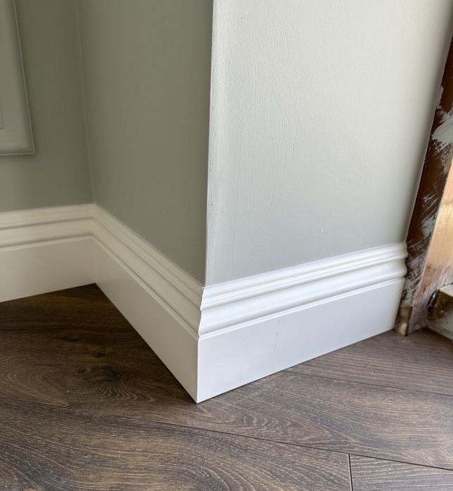 Установка плинтуса