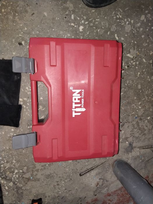 Ледобур электрический