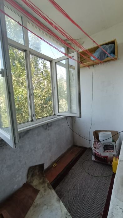 Продаётся 2ком.кв.10мкр.дом 4