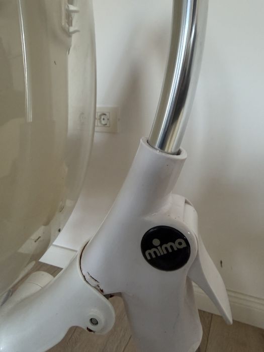 Mima Moon High Chair 2