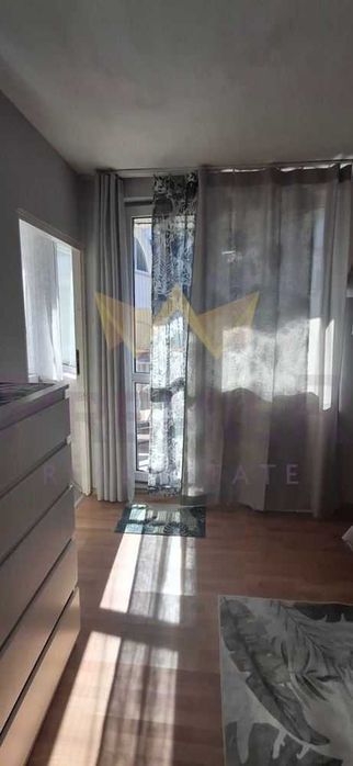 Двустаен апартамент, Окръжна болница