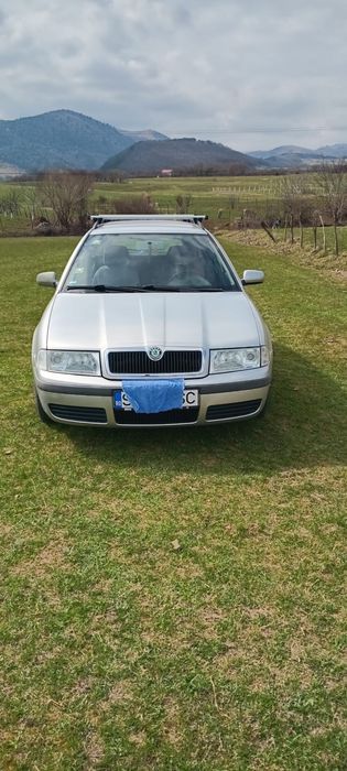 Vând Skoda Octavia