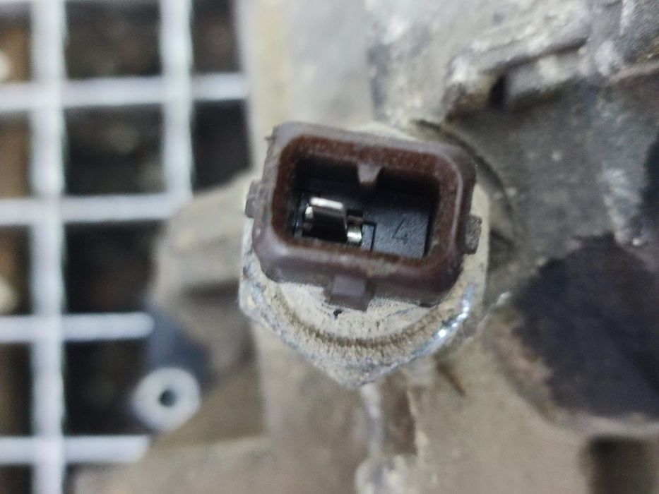 Carcasa filtru ulei termoflot 2247204 3.0 d M57 BMW Seria 5 E39 [1995